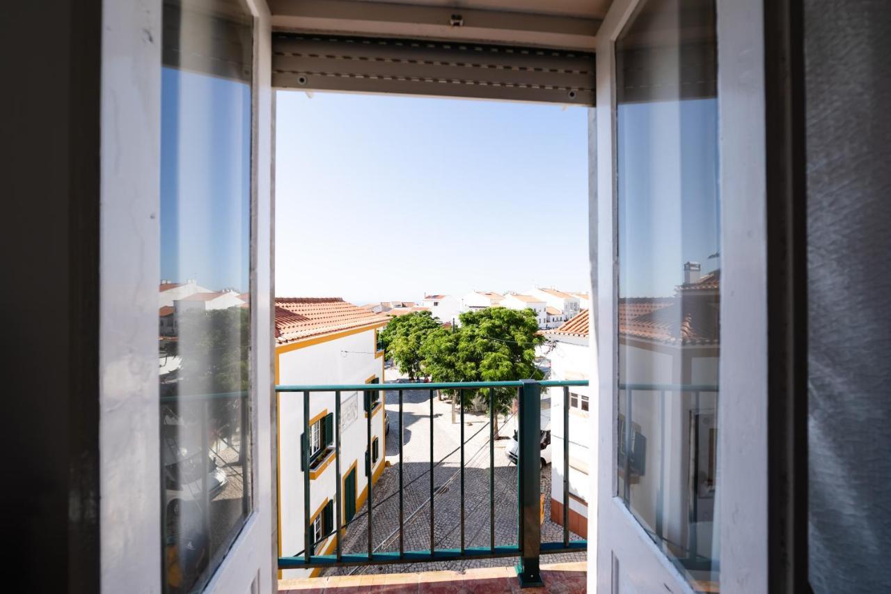 A Casa Da Marina - Sitio Apartment Nazaré Exterior photo